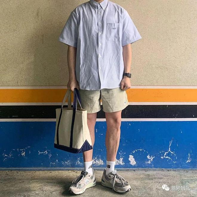 穿搭这3套精致帅气赶紧收起来！AG真人男生夏季“休闲干净”的(图3)